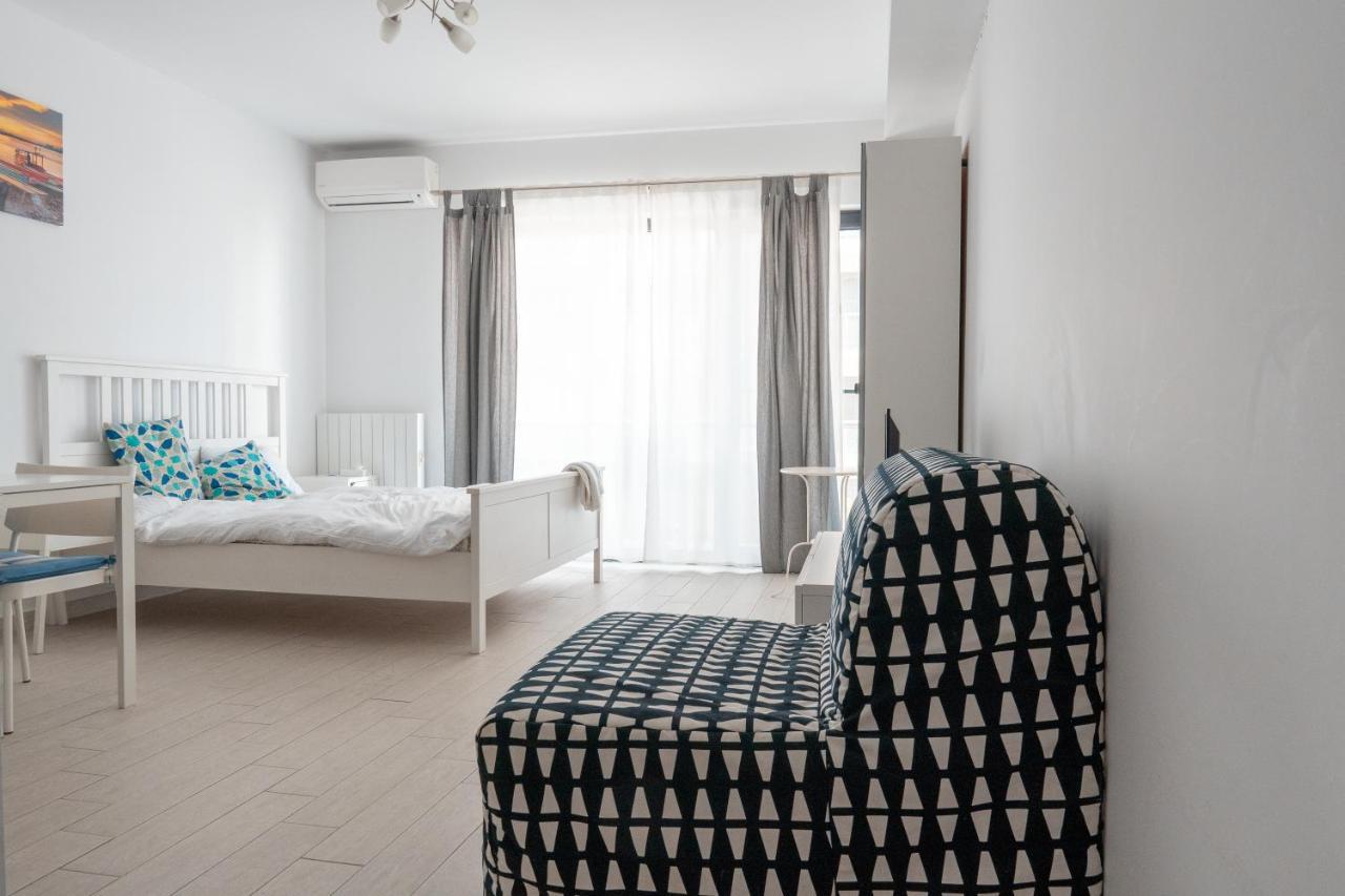 Bright Apartments Mamaia Nord Exteriör bild