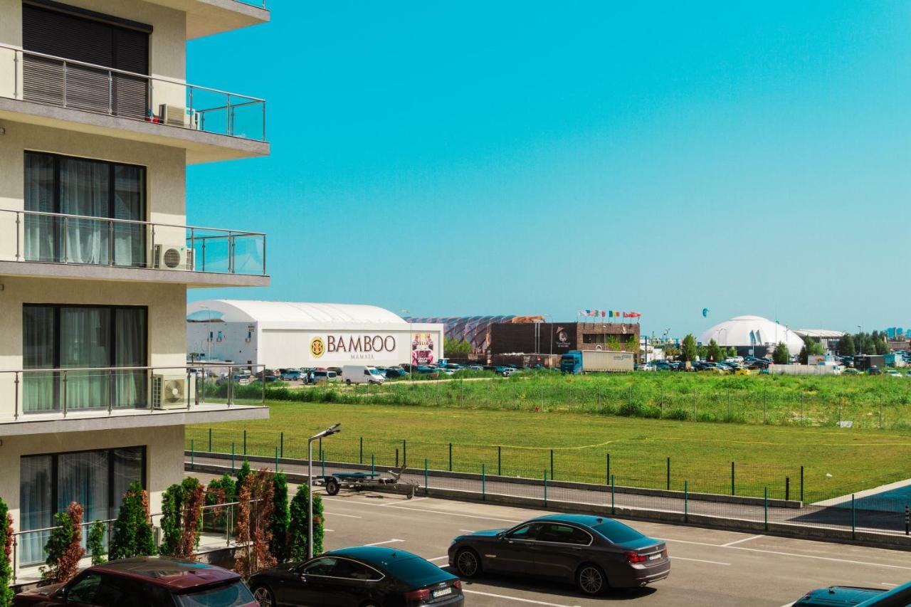 Bright Apartments Mamaia Nord Exteriör bild